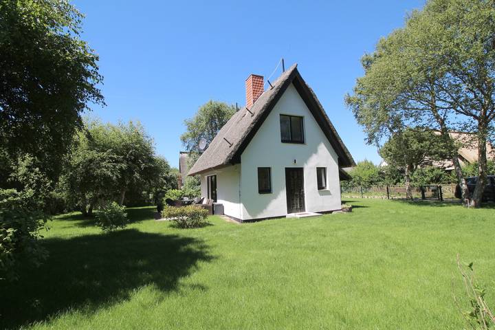 Ferienhaus für 6 Personen, mit Terrasse in Wustrow