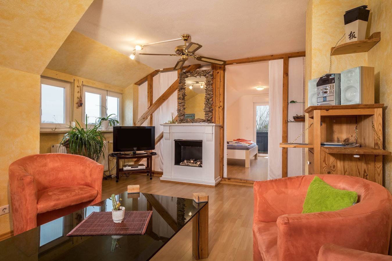 Ganze Wohnung, Ferienwohnung "Tasoli" im Dachgeschoss mit Bergblick und Balkon in Lindau, Bayerisch Schwaben
