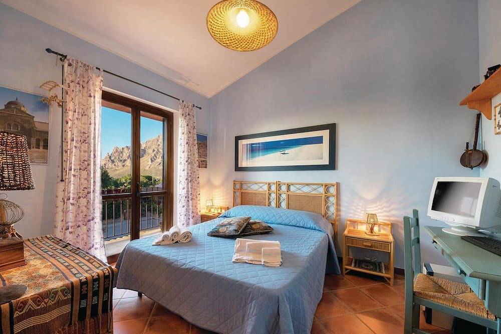 Strandhaus mit 2 Schlafzimmern in Cornino (Tp) in Custonaci, Trapani Provinz
