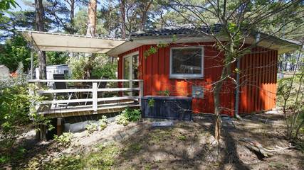 Ferienhaus für 4 Personen, mit Terrasse und Sauna sowie Balkon/Terrasse und Pool, mit Haustier in Göhren