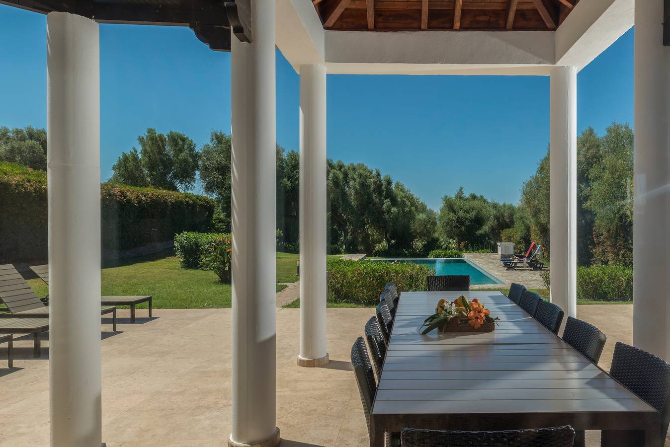 Villa Lila avec piscine privée, jardin et Wi-Fi in Benalup-Casas Viejas, Costa de la Luz