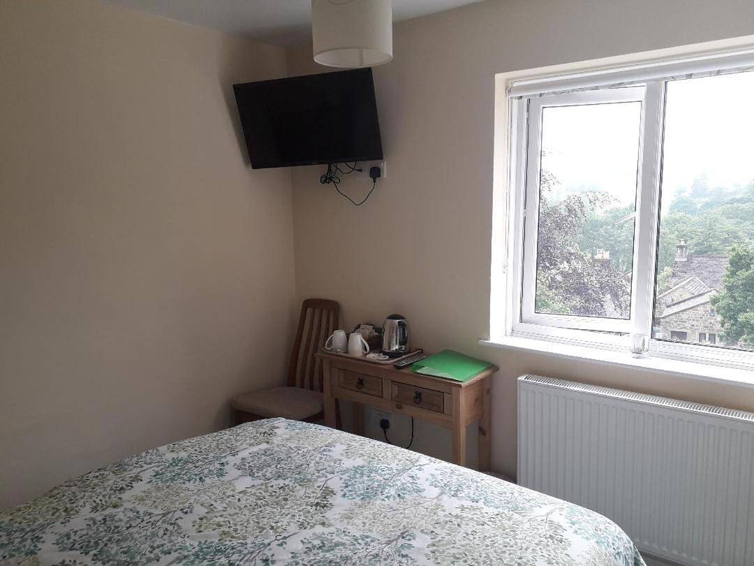 Double Room with Private Bathroom in Derbyshire