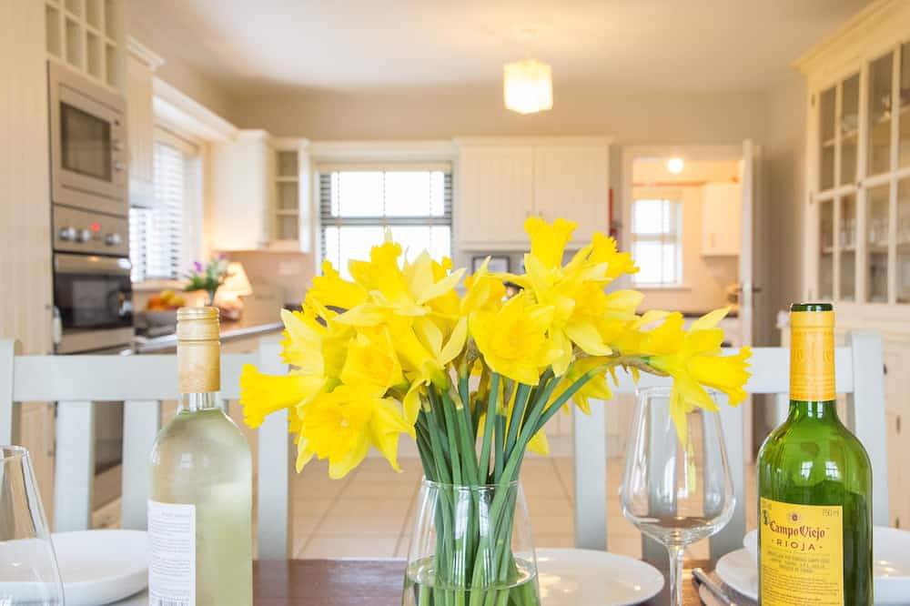 Lussuosa casa di famiglia con una vista spettacolare vicino a negozi, pub e spiagge in Contea di Clare (Irlanda)
