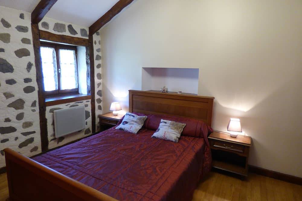 Gite 3* Au Calme Pres D'Aurillac in Saint-Étienne-de-Carlat, Région d'Aurillac