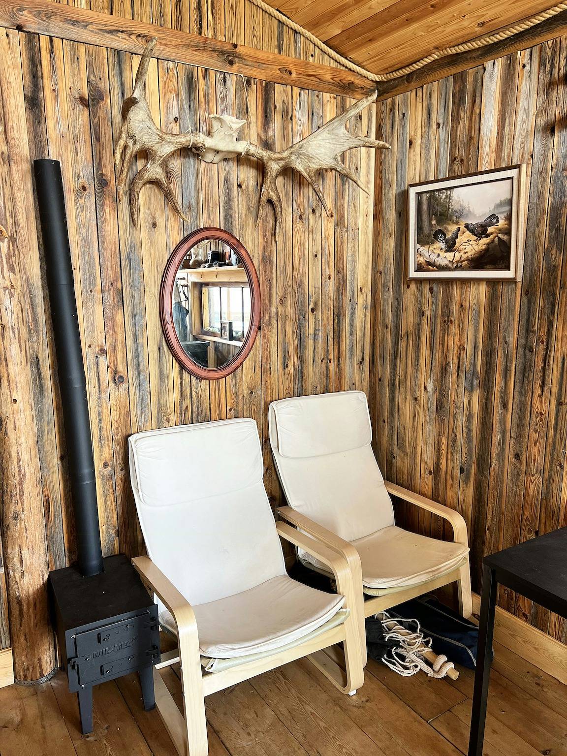 Hochgelegenes Chalet auf einer Privatinsel in Schweden in Haverö, Västernorrland