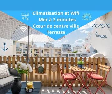 Gîte pour 2 personnes, avec terrasse dans Plage du Point-Zéro