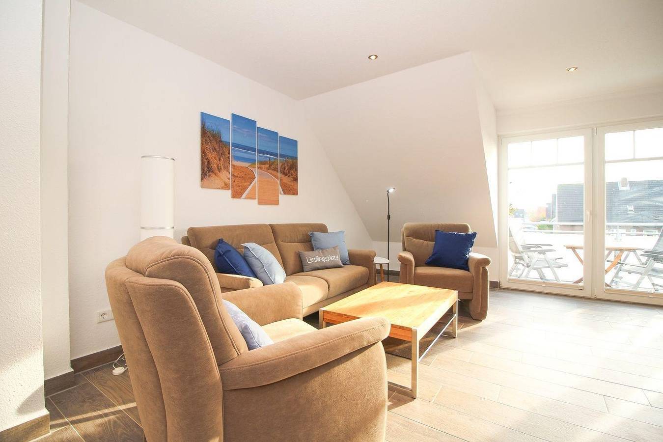Ganze Ferienwohnung, Dünenglück in Norddeich, Norden und Umgebung