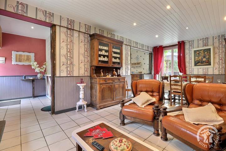 Gîte pour 6 personnes, avec terrasse et jardin, animaux acceptés à Saint-Pierre-de-Plesguen - 3