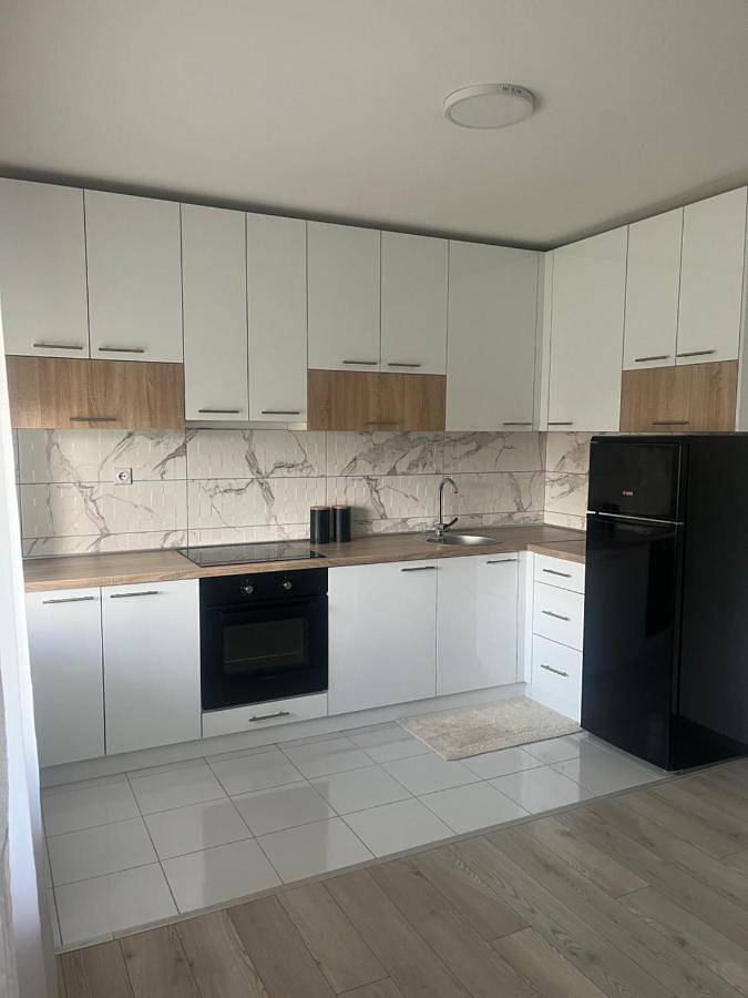 Gîte pour 6 personnes, avec jardin ainsi que vue et terrasse dans Kursumlija - 4