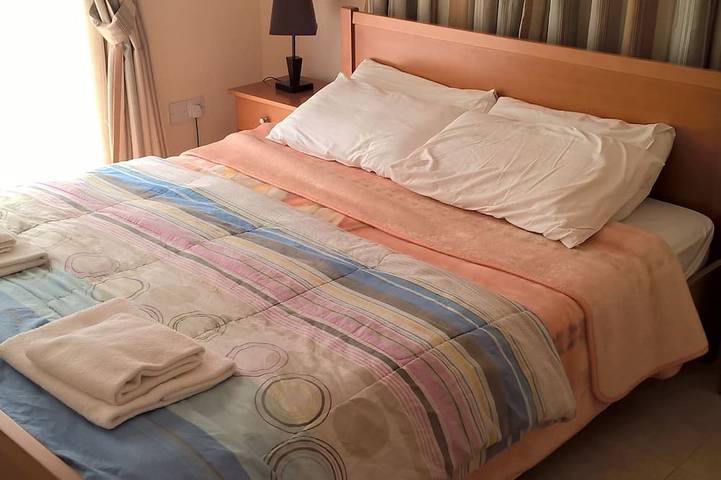 Location de vacances pour 4 personnes, avec balcon et jardin dans Πισσούρι - 2