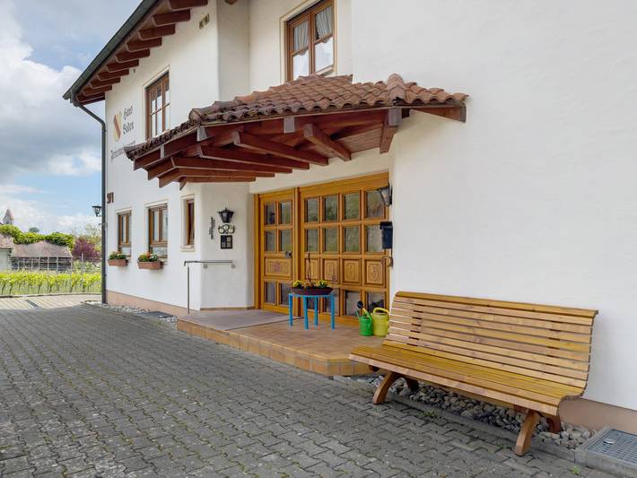 Entire apartment, Apartment 'Hagnau' with Lake View, Shared Garden and Wi-Fi in Hagnau am Bodensee, Region Bodensee-Oberschwaben