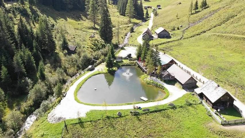 Chalet für 10 Personen, mit Garten in Haus