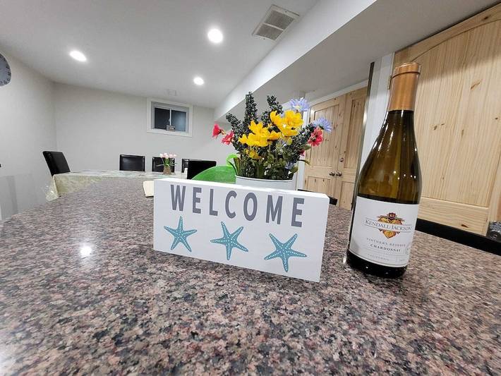 Cottage for 20 people, with garden and hot tub in Kawartha Lakes