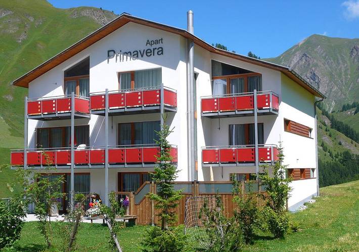 Appart’hôtel pour 7 personnes, avec vue ainsi que balcon et sauna