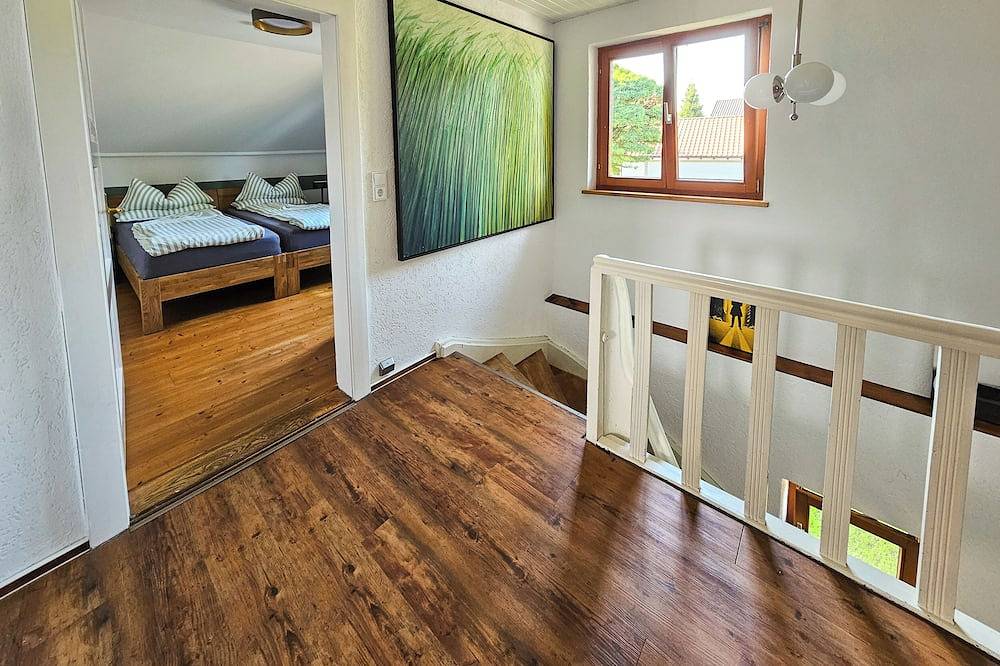 Charmantes Landhaus mit Garten – Seen & Voralpen in Penzberg, Pfaffenwinkel