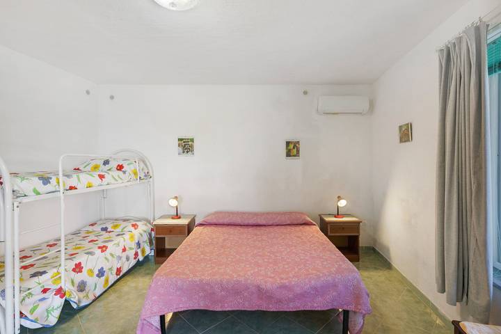 Ferienwohnung für 4 Personen, mit Garten auf Ischia