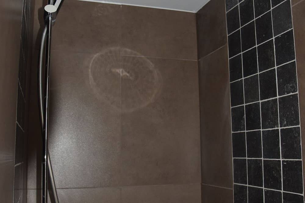 Guesthouse with jacuzzi in picturesque Leiedorp in Machelen, Zulte