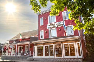 Hôtel pour 2 personnes, avec terrasse dans Rimouski