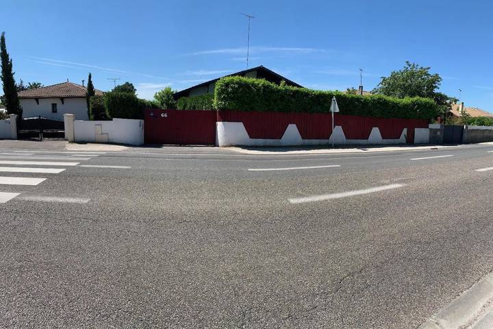 Location de vacances pour 5 personnes, avec jardin à Biganos - 2