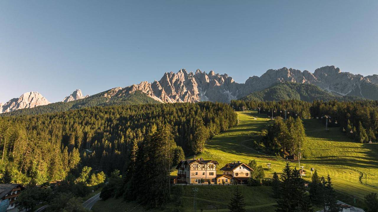 Hotel Villa Waldheim in San Candido, Dolomites de Sesto