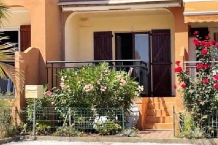 Gîte pour 4 personnes, avec vue et terrasse dans Plage de Tiuccia - 4