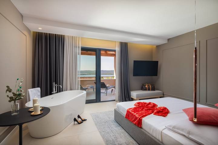 Ferienhaus für 20 Personen, mit Garten und Sauna sowie Pool in Sveti Filip i Jakov - 4