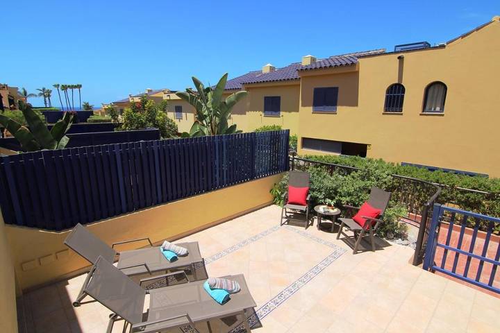Villa pour 4 personnes, avec piscine ainsi que terrasse et vue à Maspalomas - 3