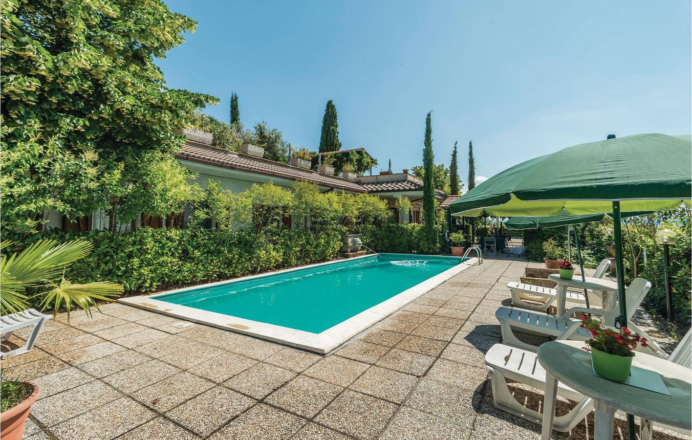 Ganze Ferienwohnung, Gemütliche Wohnung in der Nähe von Laghetto di Marcarelli mit WiFi & Pool in Magione, Lago Trasimeno