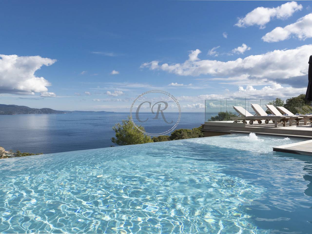 Außergewöhnliche Villa am Cap Bénat in Cap Bénat, Bormes-les-Mimosas