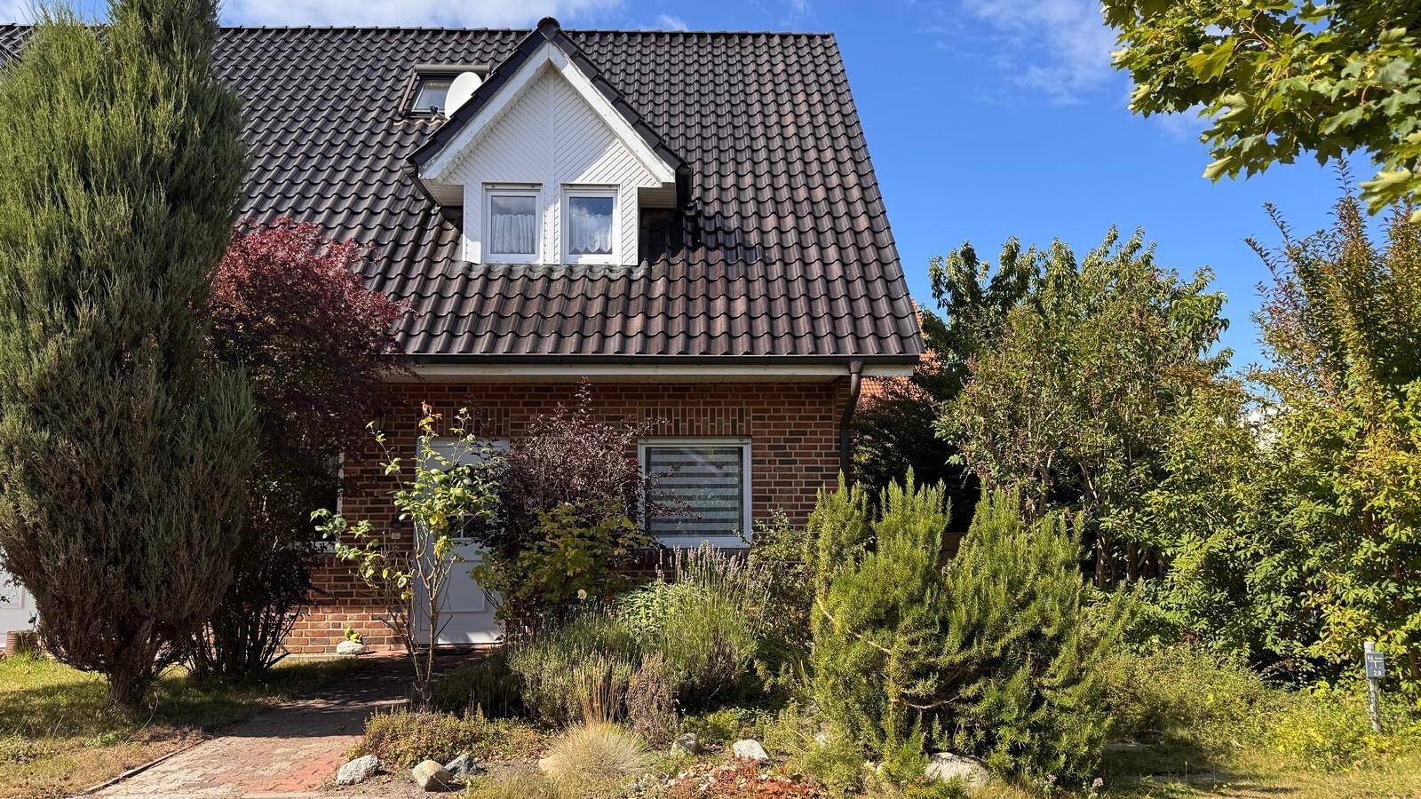 Apartamento entero, Apartamento 'Elke' con terraza compartida, jardín privado y wifi in Wiek, Rügen