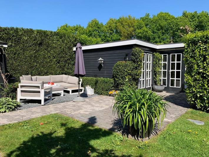 B&b voor 2 personen, with Terras and Tuin as well as Uitzicht in Naarden