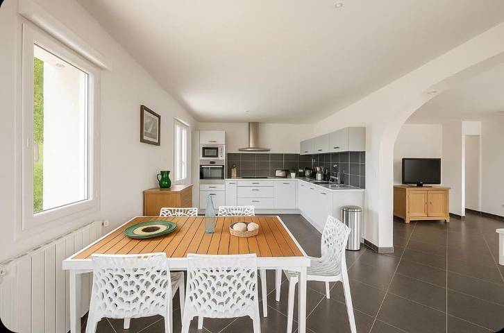 Location de vacances pour 15 personnes, avec terrasse ainsi que piscine et vue à Saint-Christol-lès-Alès - 4