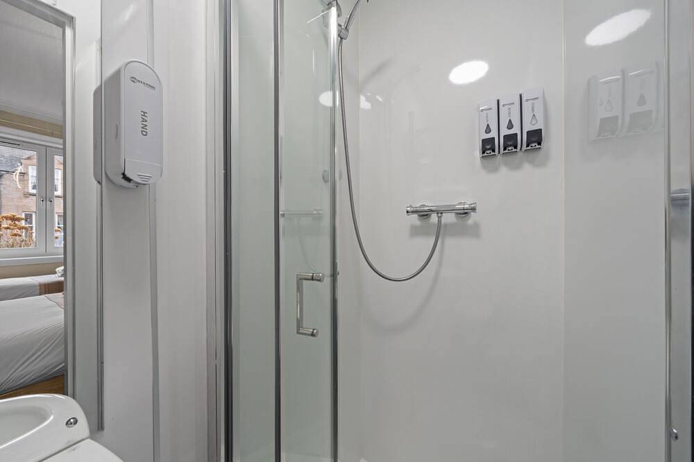 Mystayinn Strathblane Guest House Room 1 in Inverness, Highlands