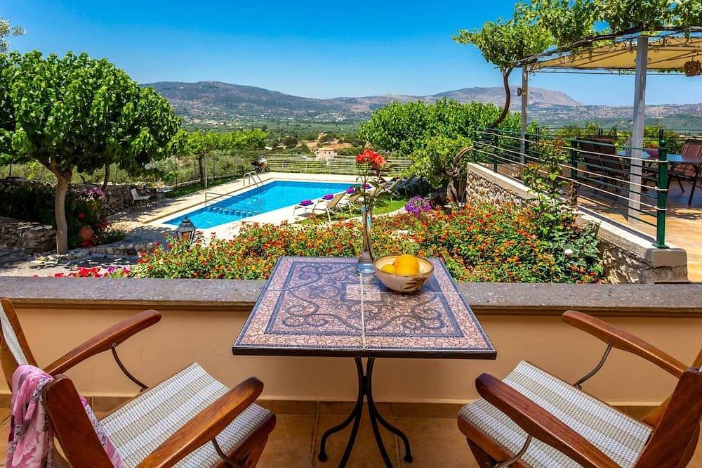 Villa Chloe by Villa Plus in Armeni, Chania und Umgebung