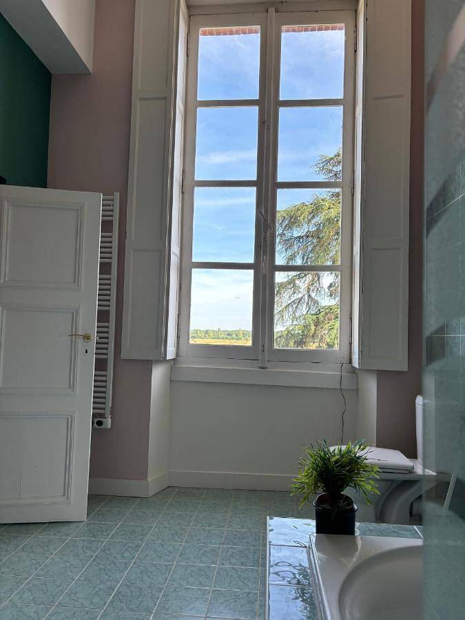 Location de vacances pour 2 personnes, avec piscine ainsi que jardin et terrasse à Castelsarrasin - 4