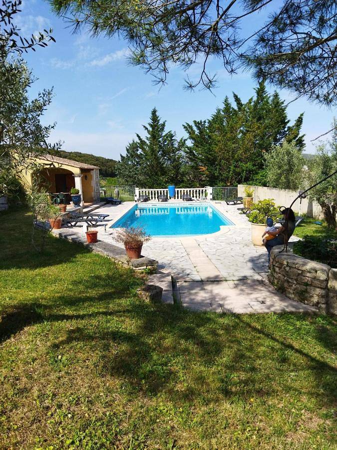 Chambre d’hôte pour 2 personnes, avec vue et piscine ainsi que terrasse et jardin à Vagnas - 3