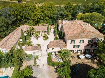 Gîte pour 4 personnes, avec jardin ainsi que terrasse et piscine à Alignan-du-Vent