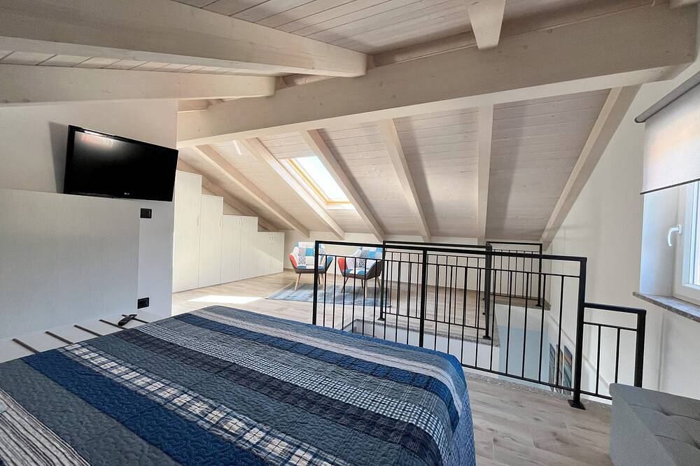 Cozy cottage with large panoramic terrace in Finale Ligure Gemeinde, Riviera di Ponente