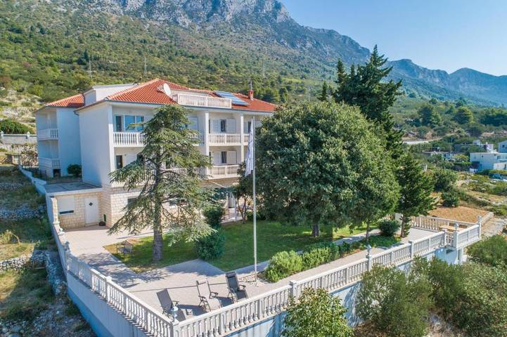Bed & breakfast dla 3 osób, z Balkon w Brist
