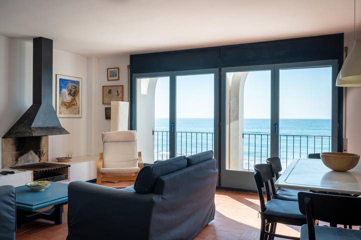 Casa rural para 6 personas, con Vistas al mar además de Balcón y Terraza en el Tarragones