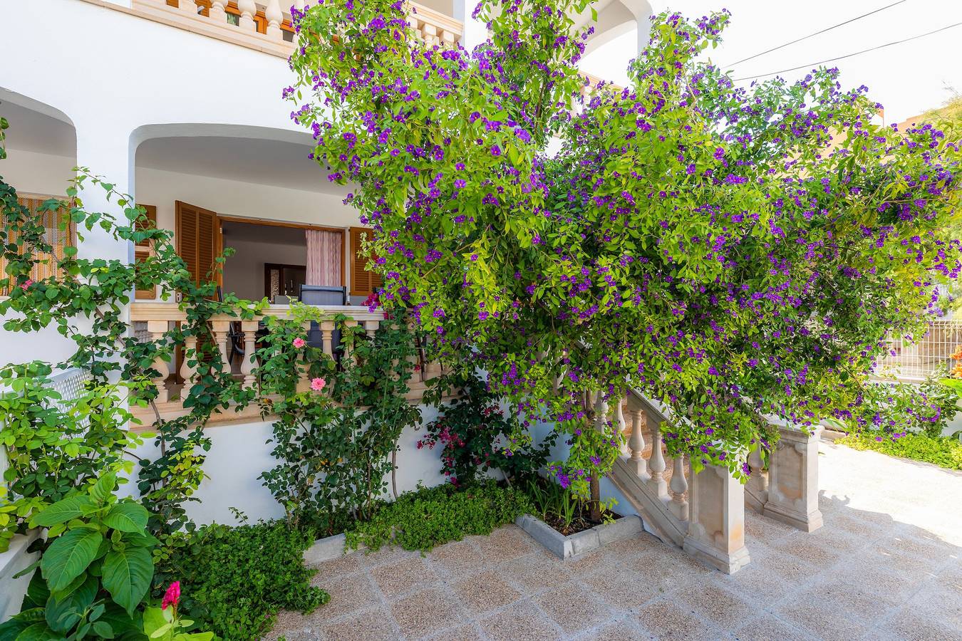 Ganze Wohnung, Geräumige Ferienwohnung Tobalu mit Wlan, Balkon, Terrasse und Garten in Colònia de Sant Jordi, Ses Salines
