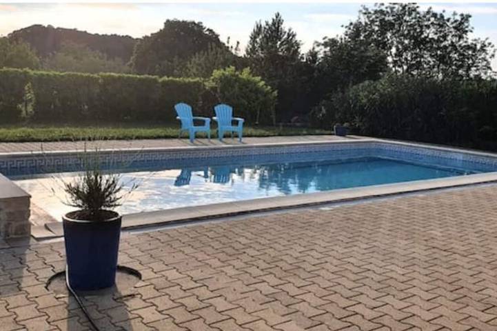 Location de vacances pour 10 personnes, avec jardin à Sabran