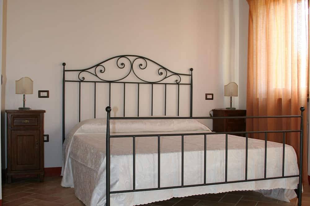 Villa with Pool, Spa, and Relaxation: A Paradise between Umbria and Tuscany in Umbertide, Valtiberina