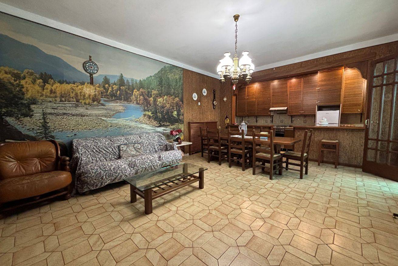 Appartement entier, Cv014 - Cervia, spacious Three-Room Apartment in an Exclusive Location with parking space in Cervia, Province de Ravenne