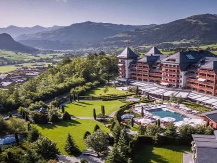 Apartament wakacyjny dla 8 osób, z Balkon/ taras i Jacuzzi oraz Ogród i Basen w Oberland Berneński