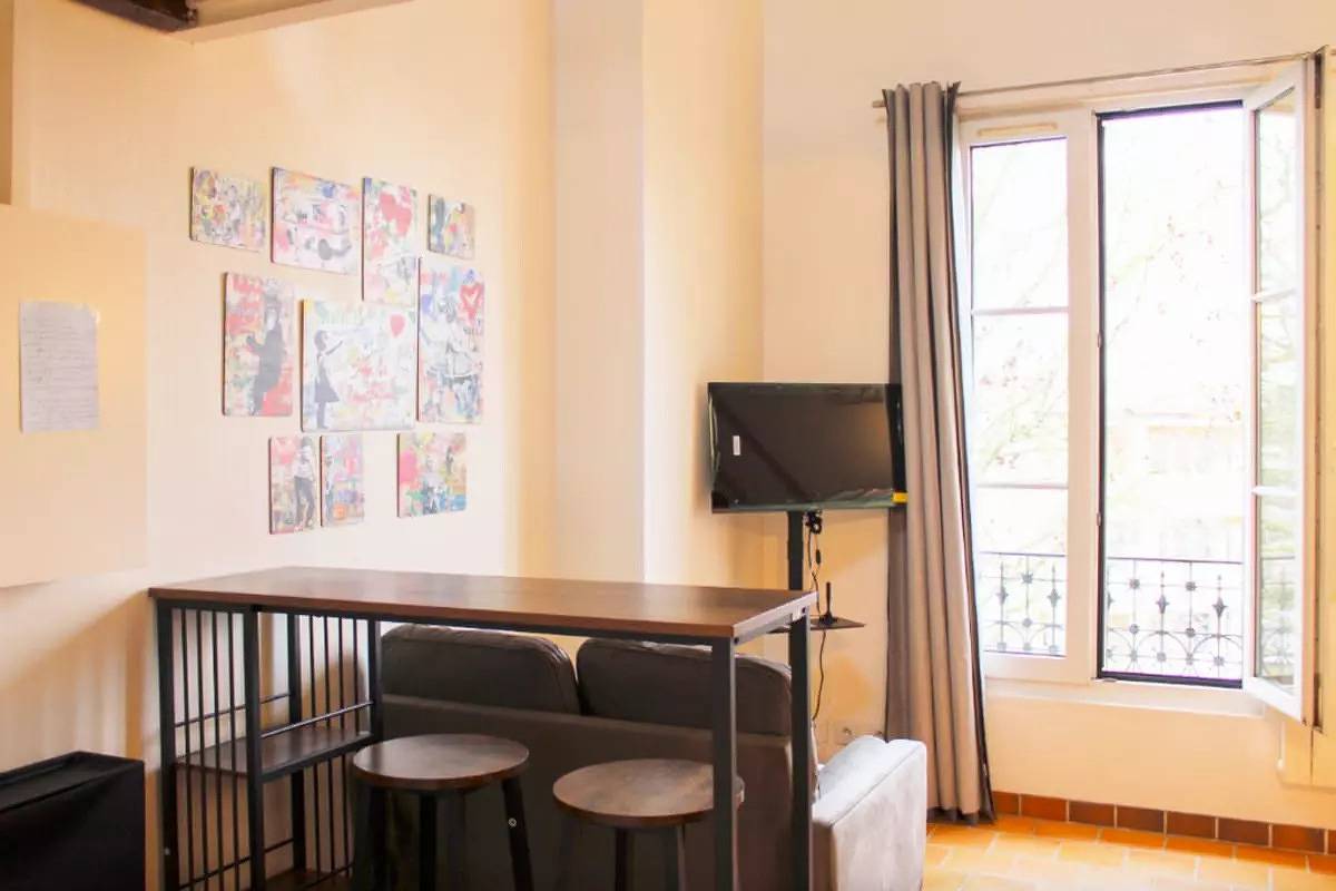 Appartement entier, Appartements pour 2 Personnes in Bagneux, Hauts-de-Seine