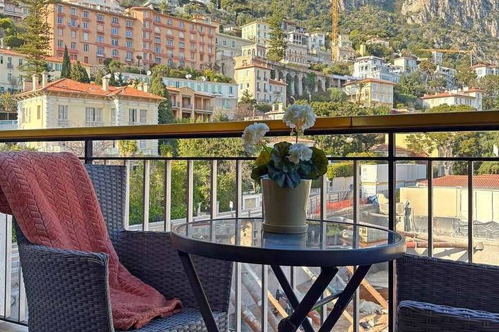 Holiday apartment for 4 people, with garden and balcony - 1