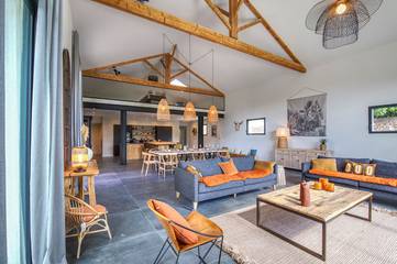 Maison De Vacances pour 12 Personnes dans Saint-Rémy-de-Provence, Région d'Arles, Photo 3