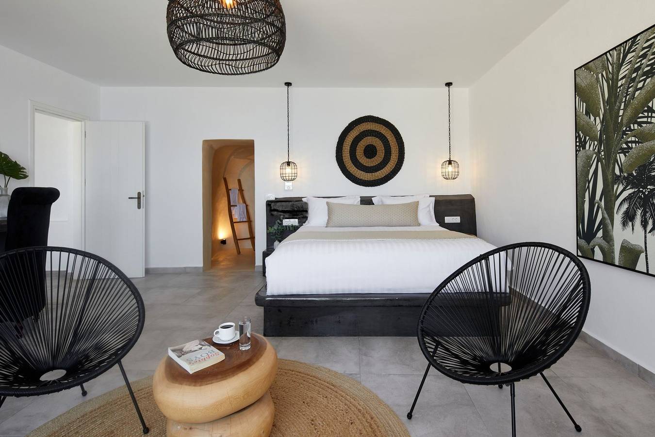Impressive Santorini Villa | 2 Bedrooms | Villa Inuyasha | Breathtaking Aegean Sea Views | Indoor Private Cave Pool and Indoor Jet Tub | Mechalohori in Megalochori, Santorin