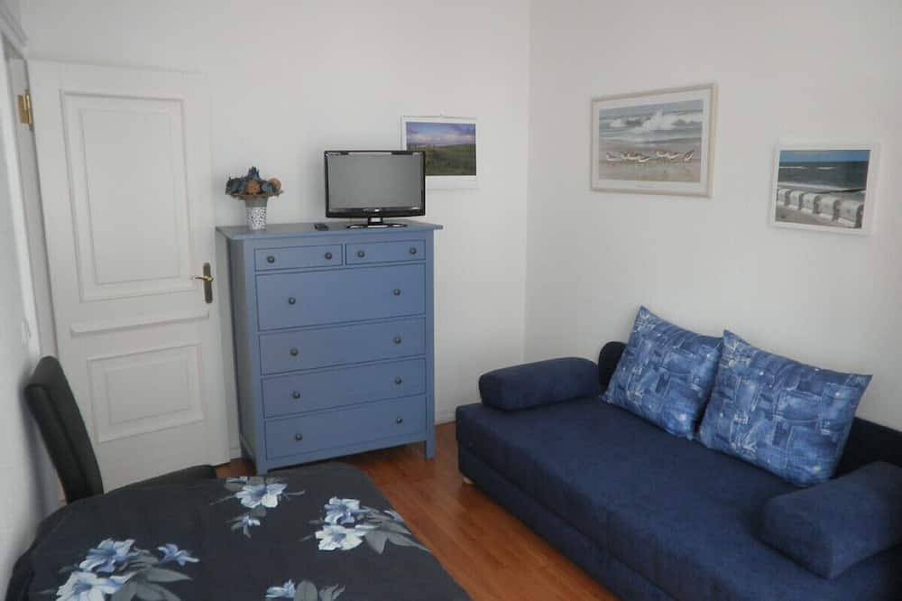 Exclusive Ferienwohnung (3 Zimmer, 85 qm) in ruhiger Lage, nur 50m zum Strand! in Seebad Heringsdorf, Heringsdorf
